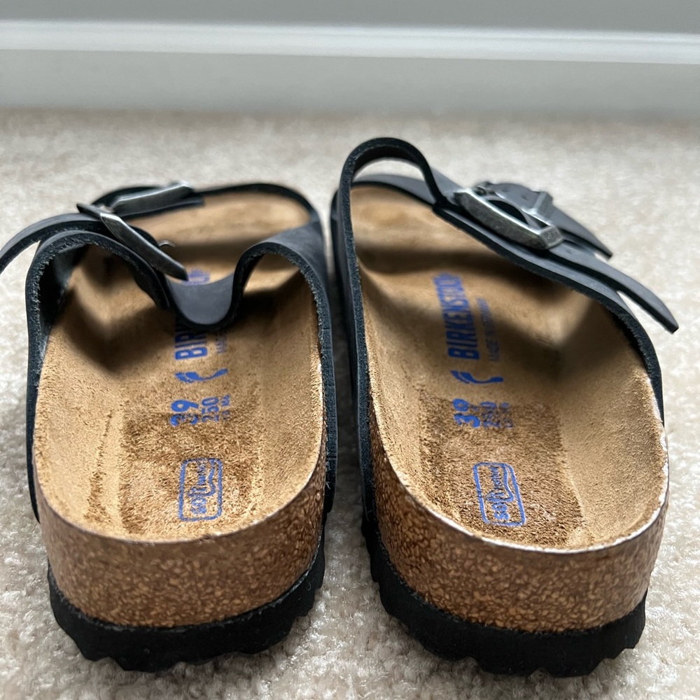 Arizona Birkenstock’s Soft Footbed in Black Oiled Leather Size 39 - Women’s 8 - Picture 3 of 9
